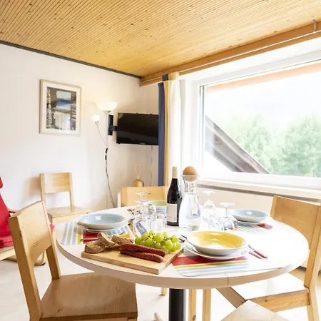 True 17 Apartment